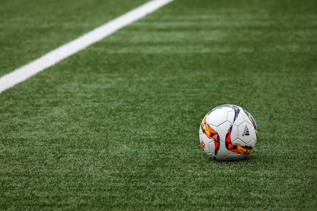 O FUTEBOL COMO COMPONENTE DA CULTURA BRASILEIRA